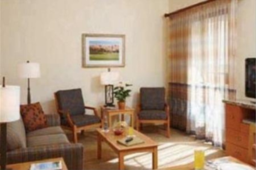 Room image 4